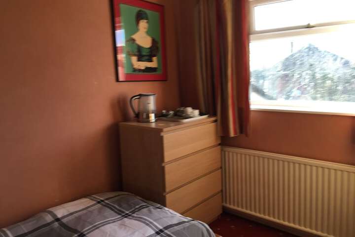 Room 3 of 12
