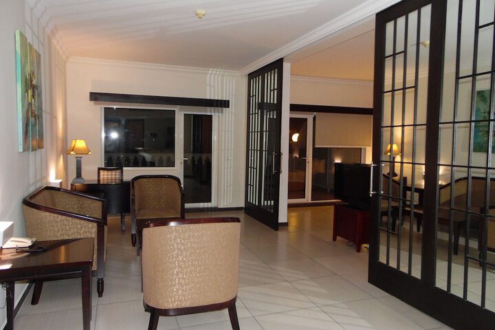 Room 7 of 26