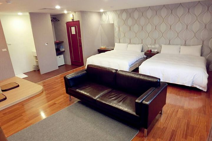 Room 16 of 67