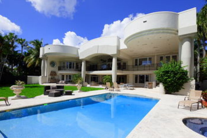 La Casa Grande in Hollywood, FL