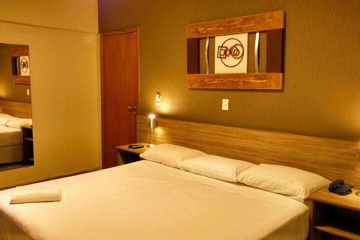 Room 12 of 39