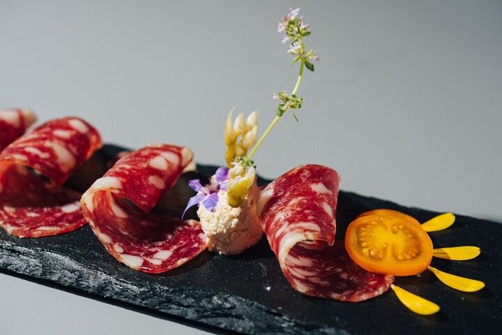 Dining 50 of 78