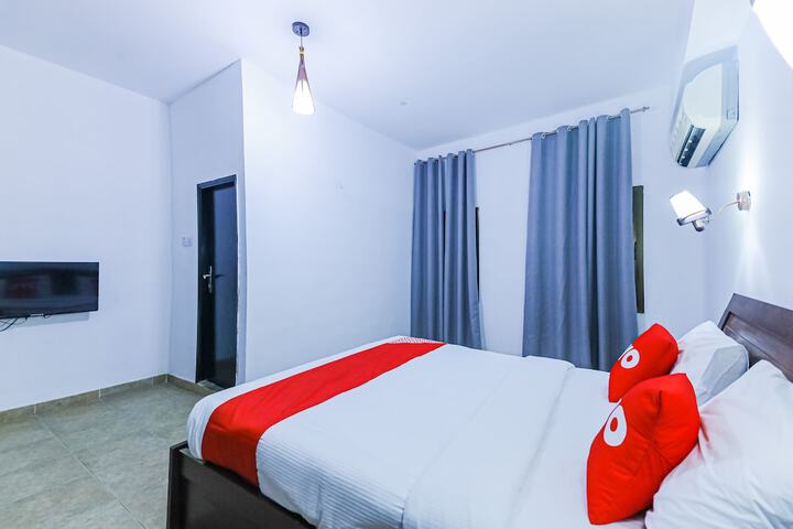 Room 18 of 47