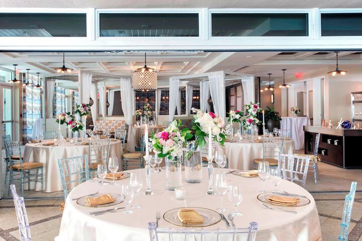 Banquet hall