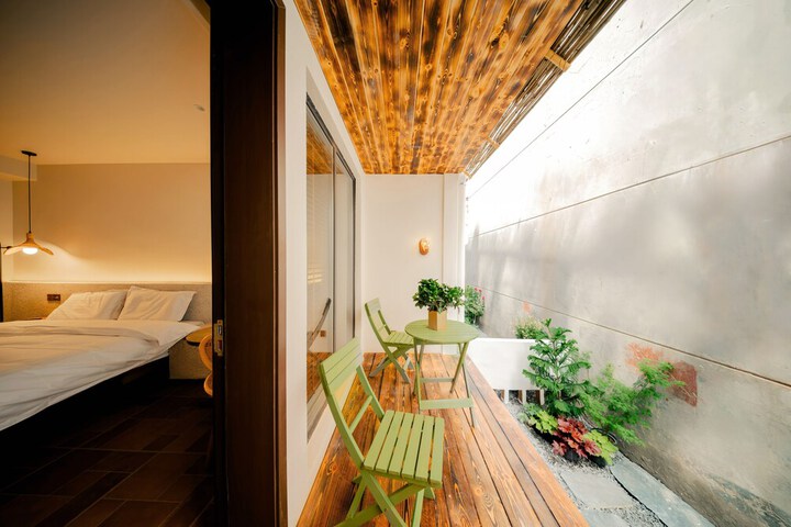 Terrace/Patio 46 of 62