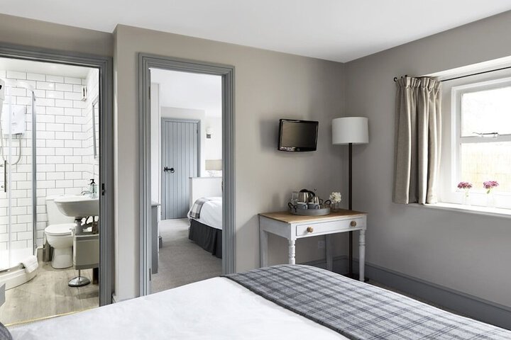 Room 8 of 21
