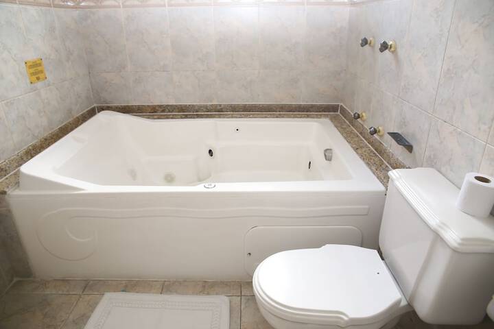 Room 16 of 23