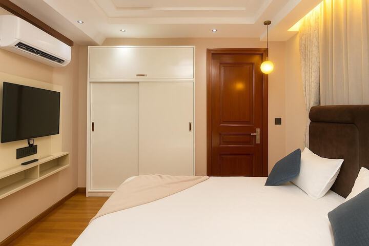 Room 26 of 60