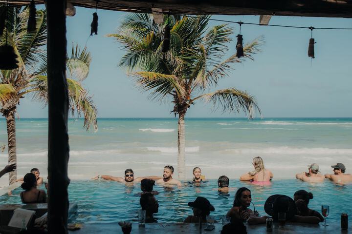 Pool 84 of 115