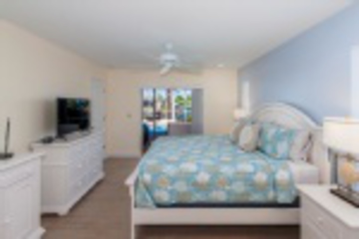 Room 53 of 192