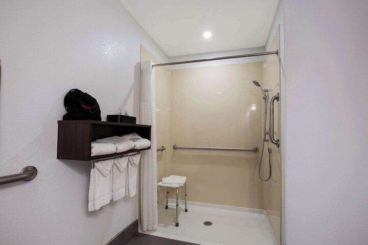 Room 45 of 72