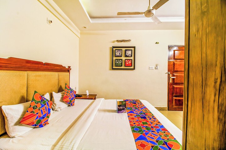 Room 17 of 22