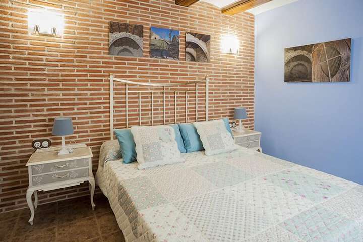 Room 7 of 36