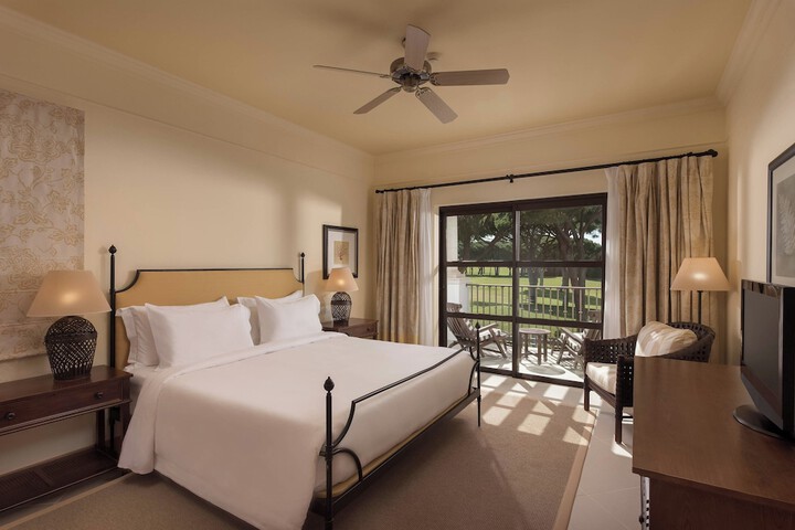 Room 15 of 169