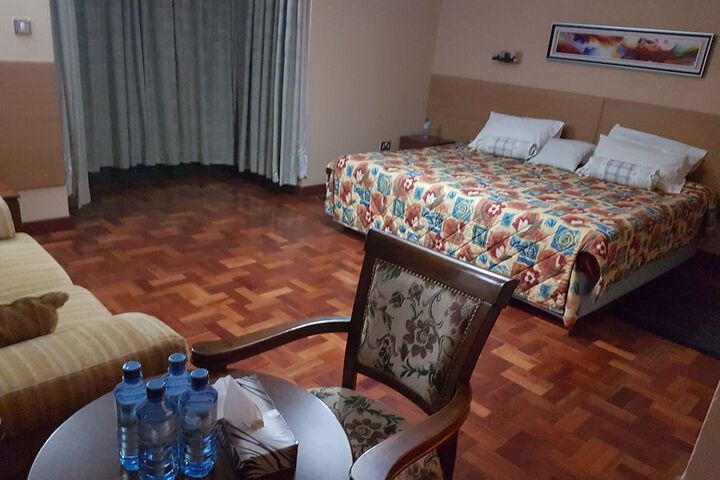 Room 5 of 58