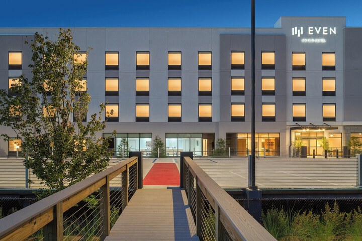 Hotel 45 of 50