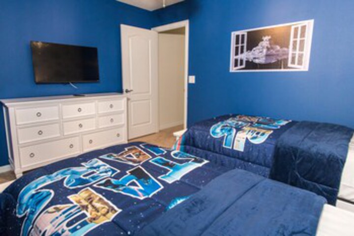 Room 70 of 71