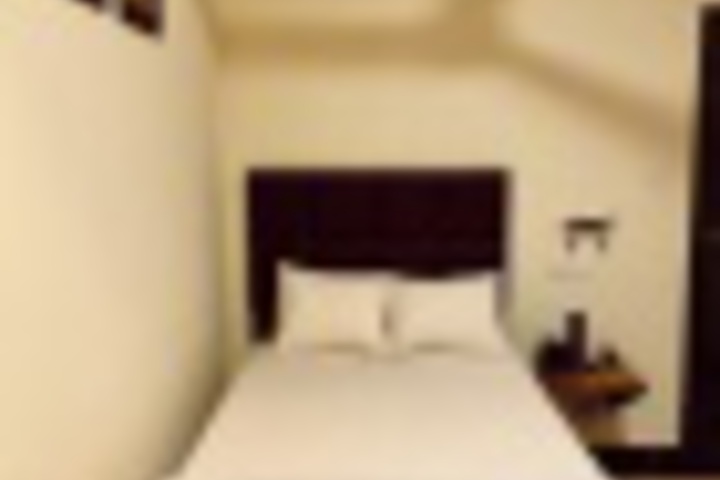 Room 159 of 228