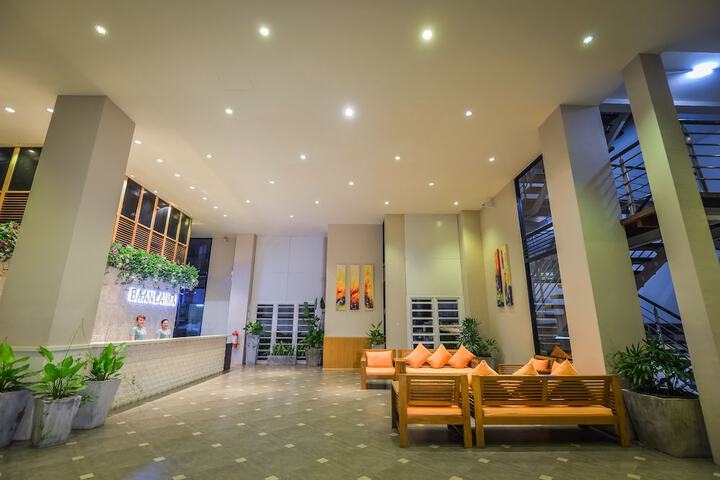 Hotel Interior 6 of 101