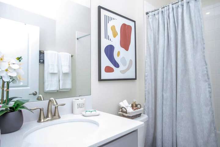 Room 70 of 123
