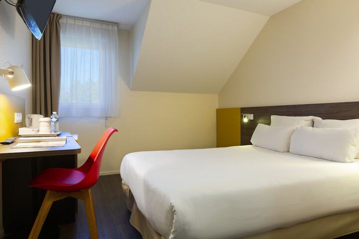 Room 17 of 50