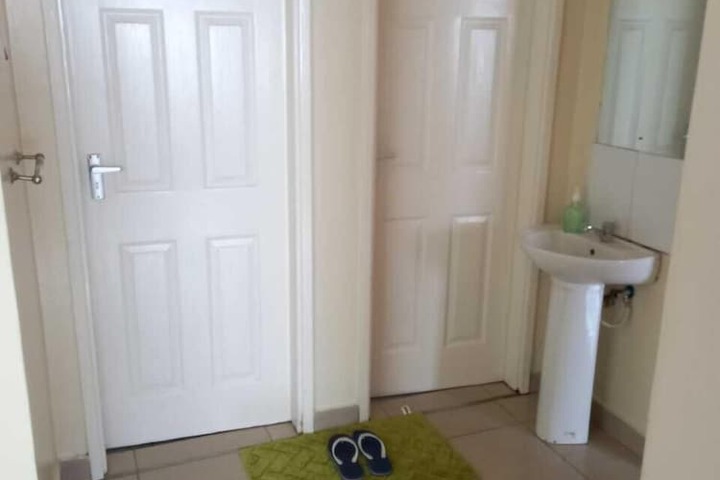 Room 35 of 39