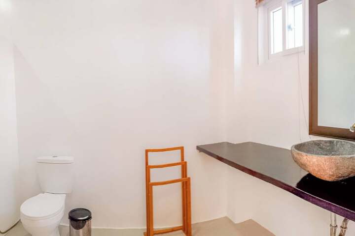 Room 47 of 74