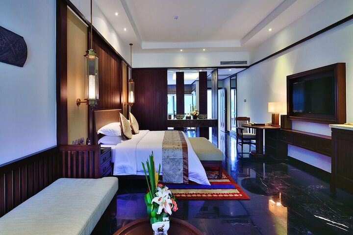Room 16 of 74