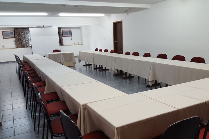 Meeting 27 of 33