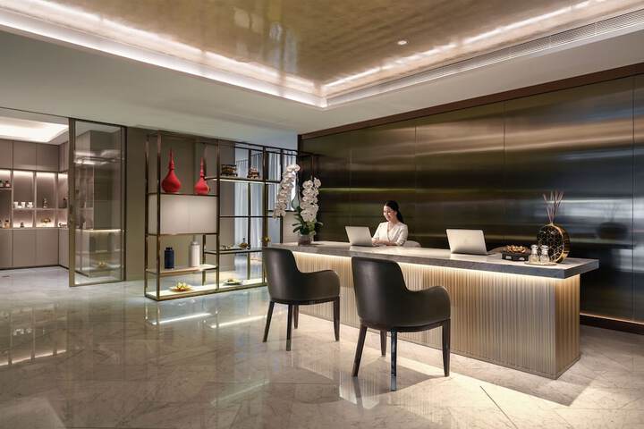 Lobby Entry