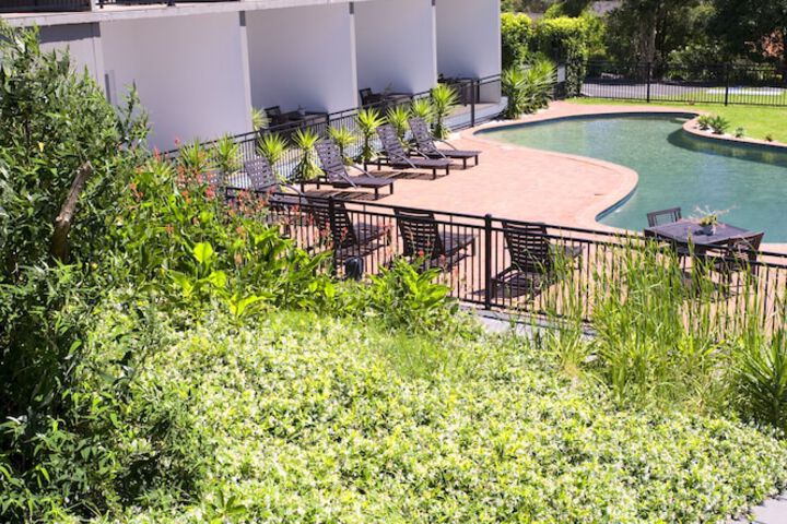 Hotel with Pool