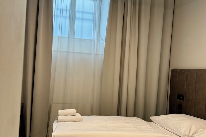 Room 18 of 41