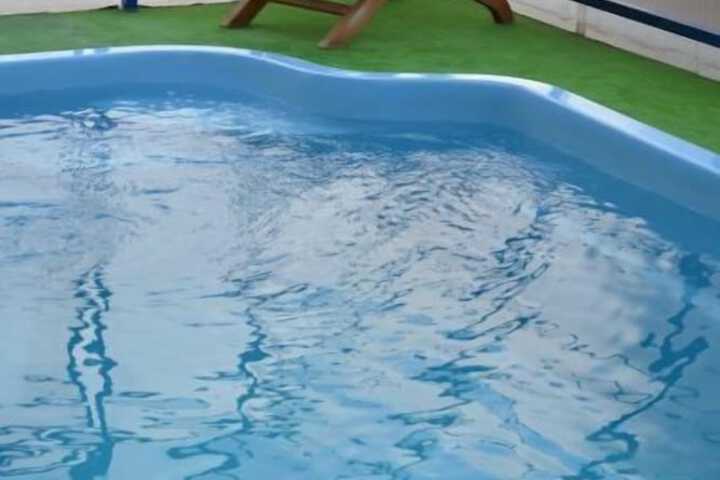 Pool Hotel