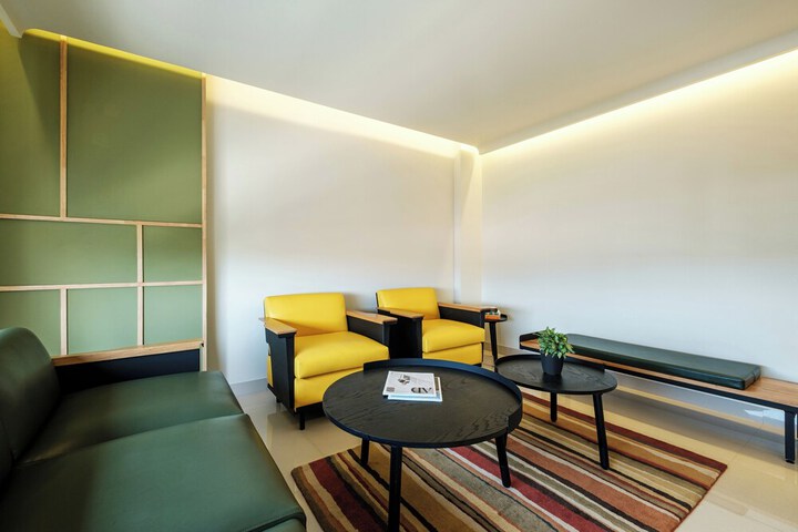 Room 82 of 141