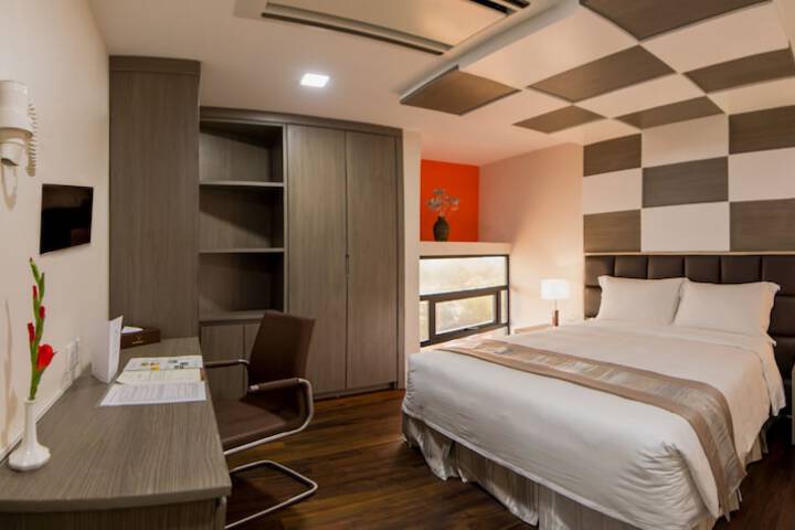 Room 41 of 129