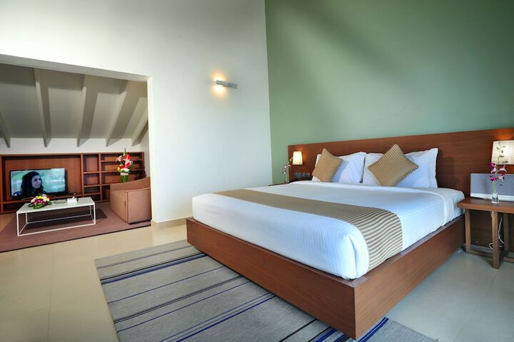 Room 15 of 123