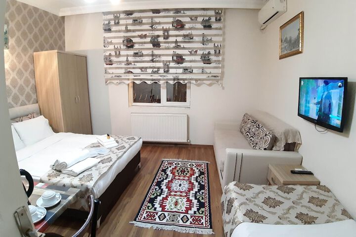 Room 34 of 123