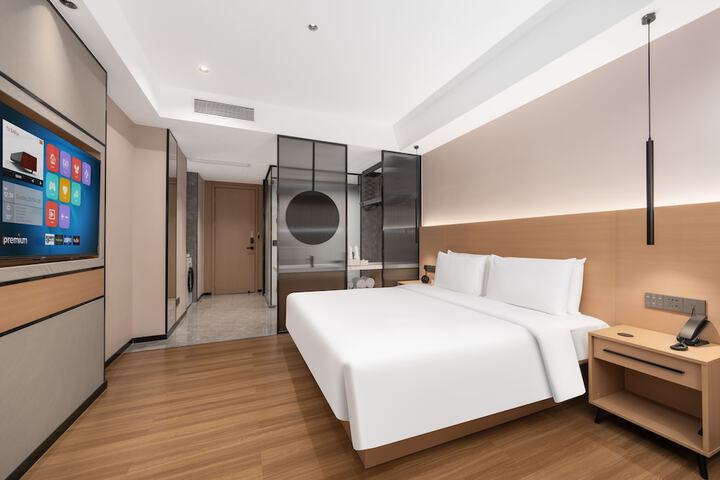 Room 11 of 61