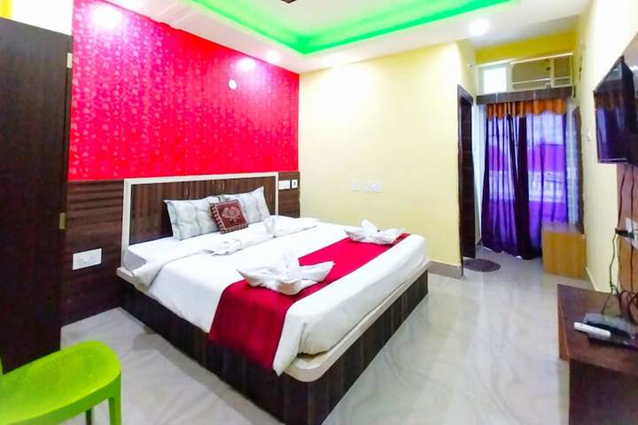 DhamStay Hotel Sashi Near Temple Puri