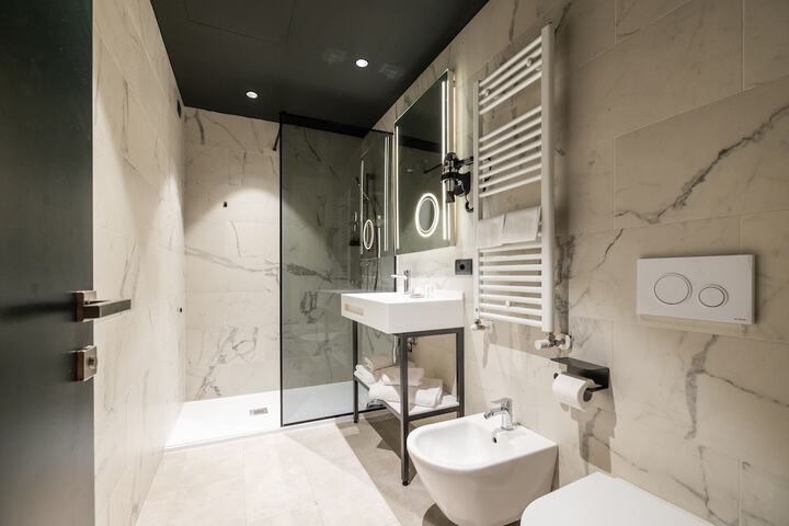 Clean Restrooms