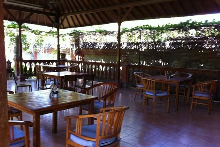 Restaurants