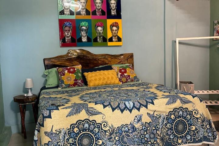 Room 11 of 60