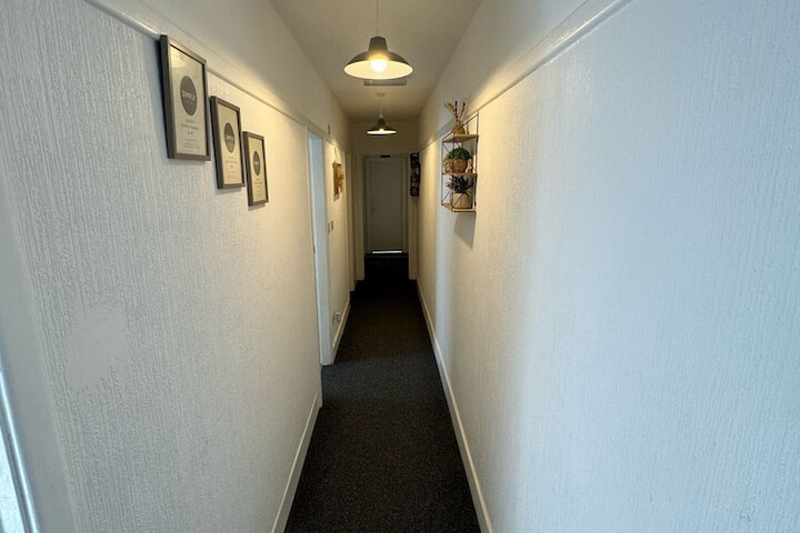Room 65 of 112