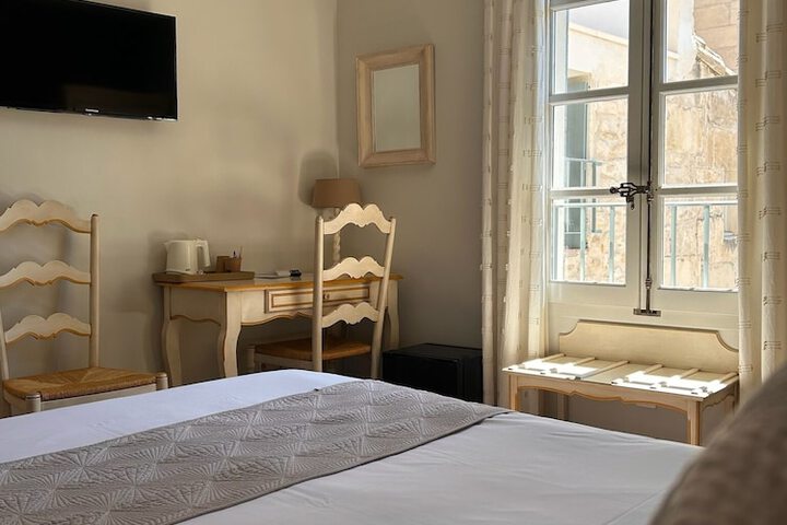 Room 69 of 136
