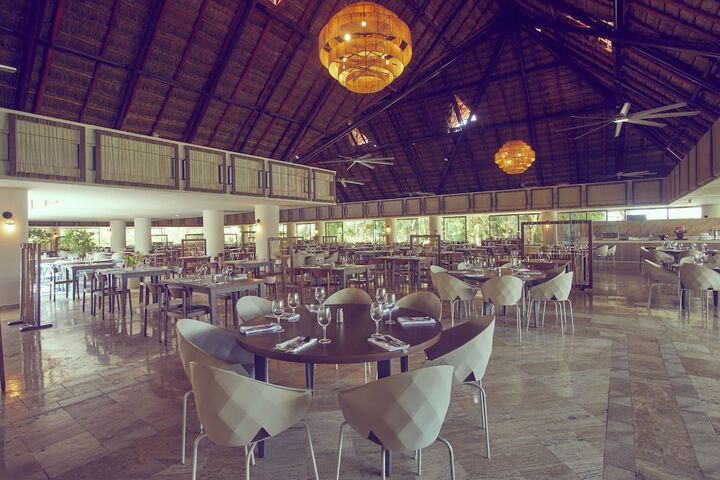 Dining 95 of 120