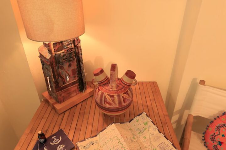 Room 34 of 48