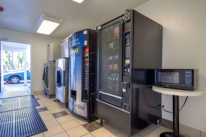 Vending machine