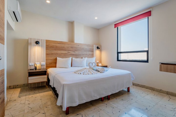 Room 18 of 40