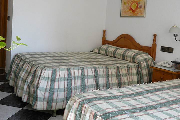 Room 5 of 41