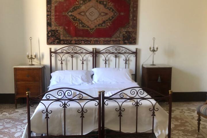 Room 18 of 59